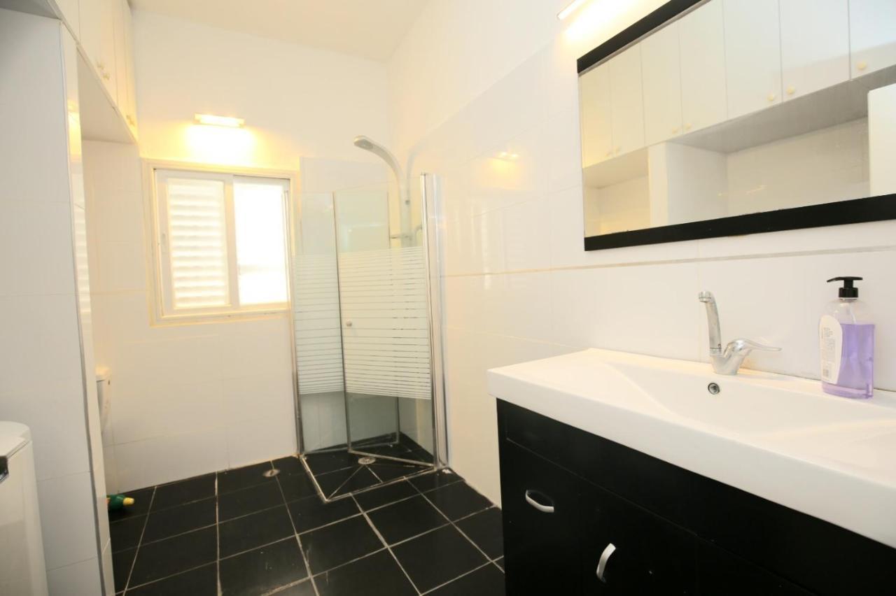 City Center Luxury Apartment In Netanya Extérieur photo