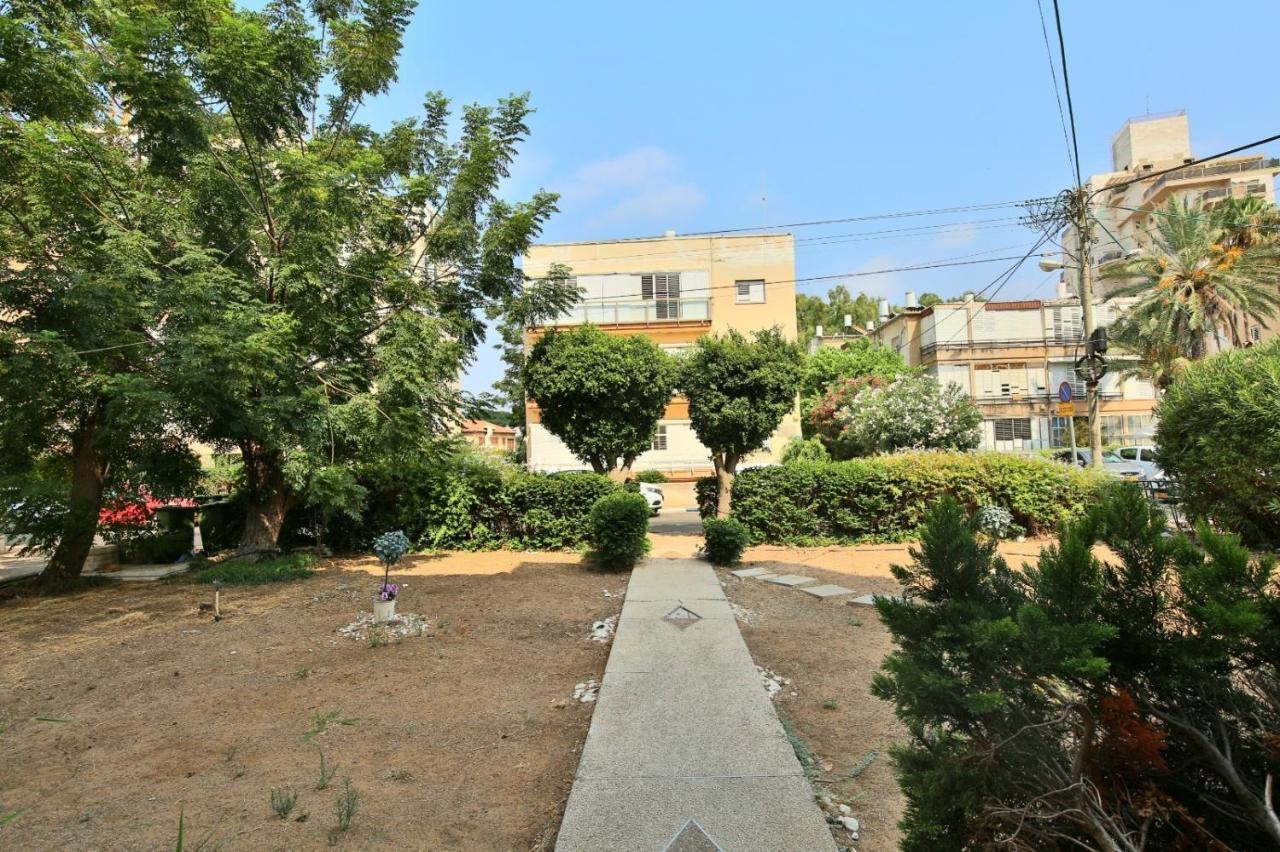 City Center Luxury Apartment In Netanya Extérieur photo